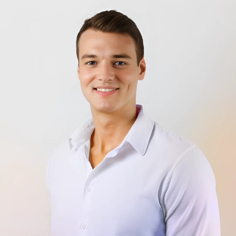 Simon Bauer